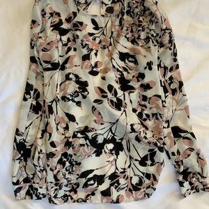 Long sleeves floral print blouse